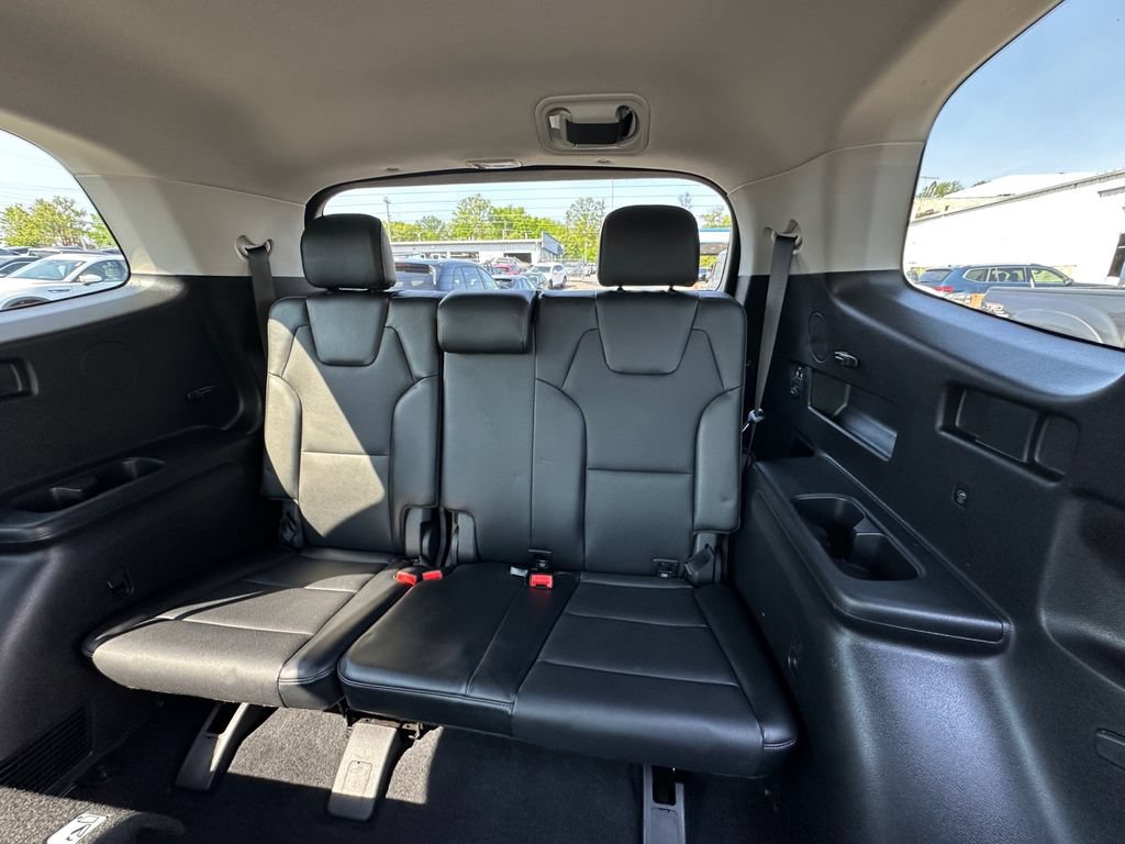 Used 2025 Kia Telluride S FWD image 23