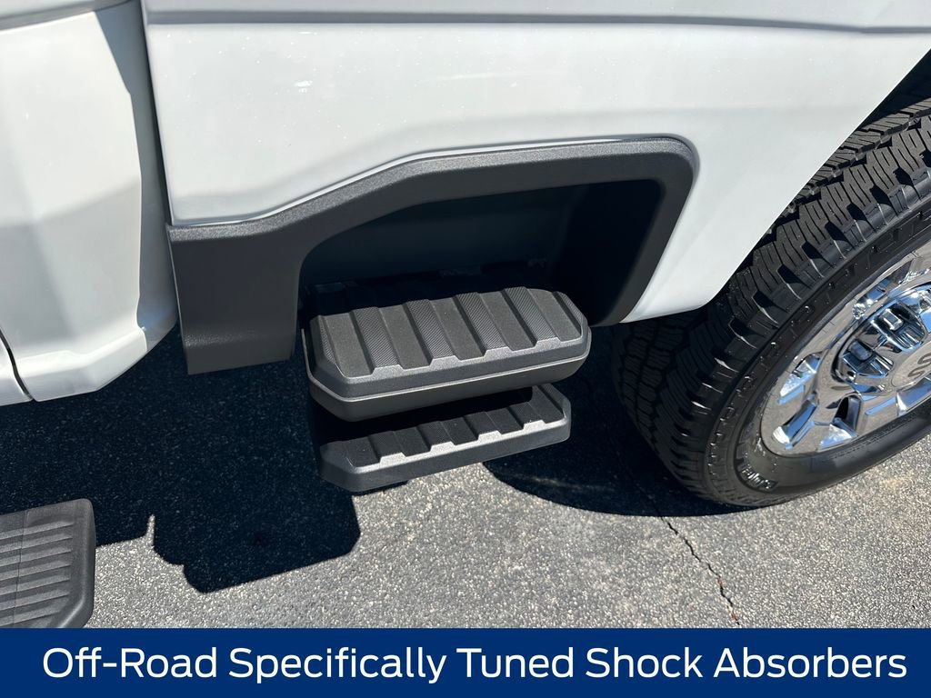 New 2025 Ford F250 King Ranch w/ Chrome Package image 19