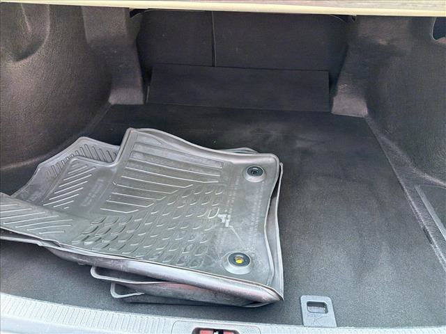 Used 2025 Toyota Camry LE FWD image 25
