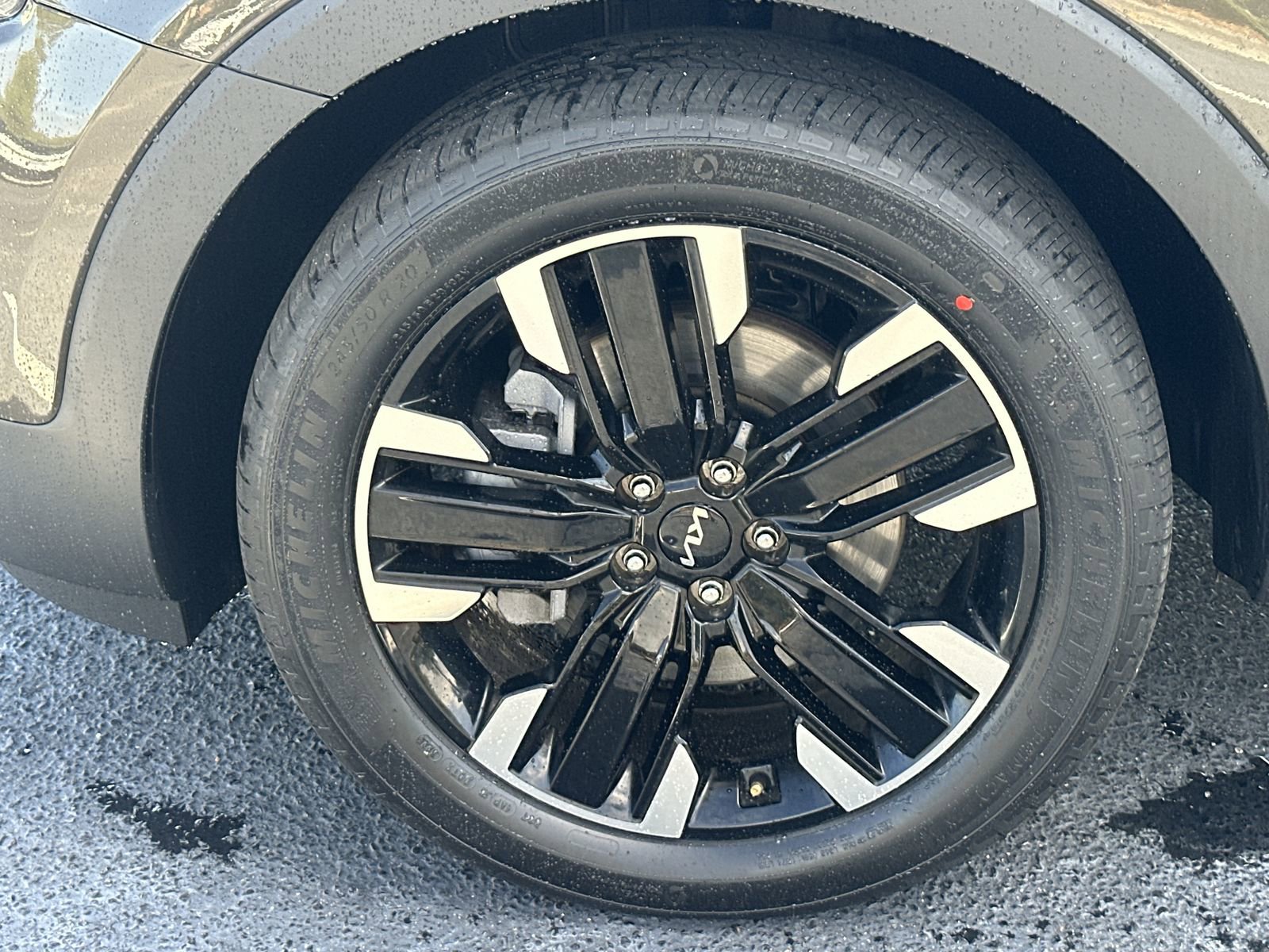 Used 2023 Kia Telluride SX AWD/4WD image 13