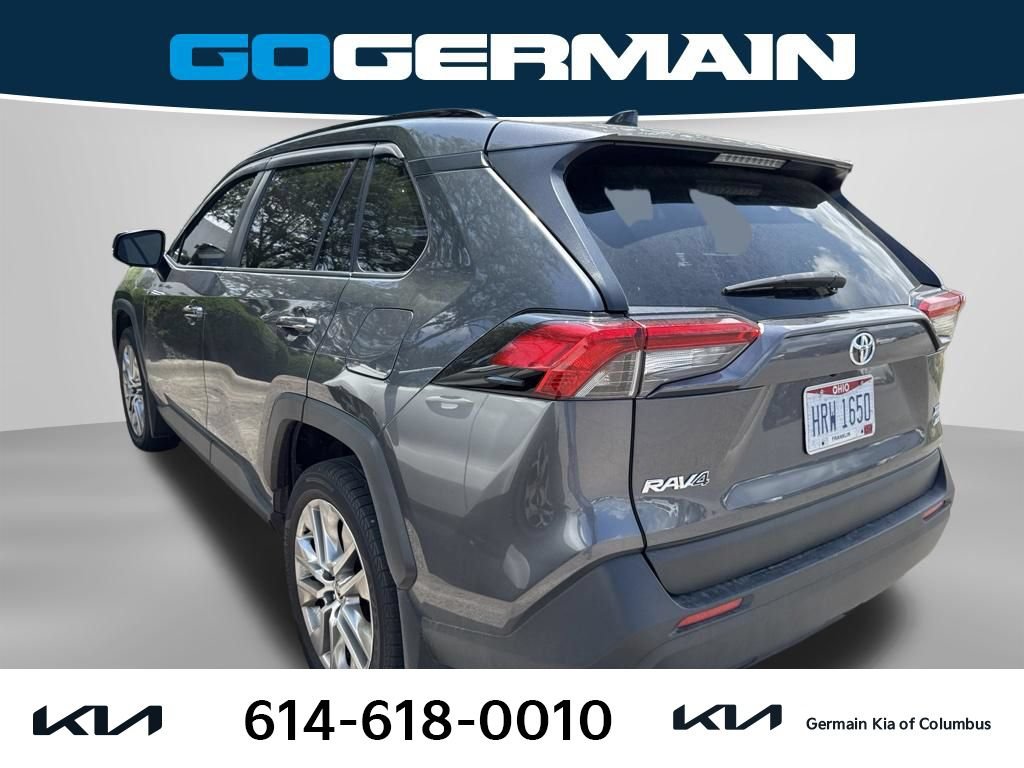 Used 2020 Toyota RAV4 XLE Premium AWD/4WD image 3