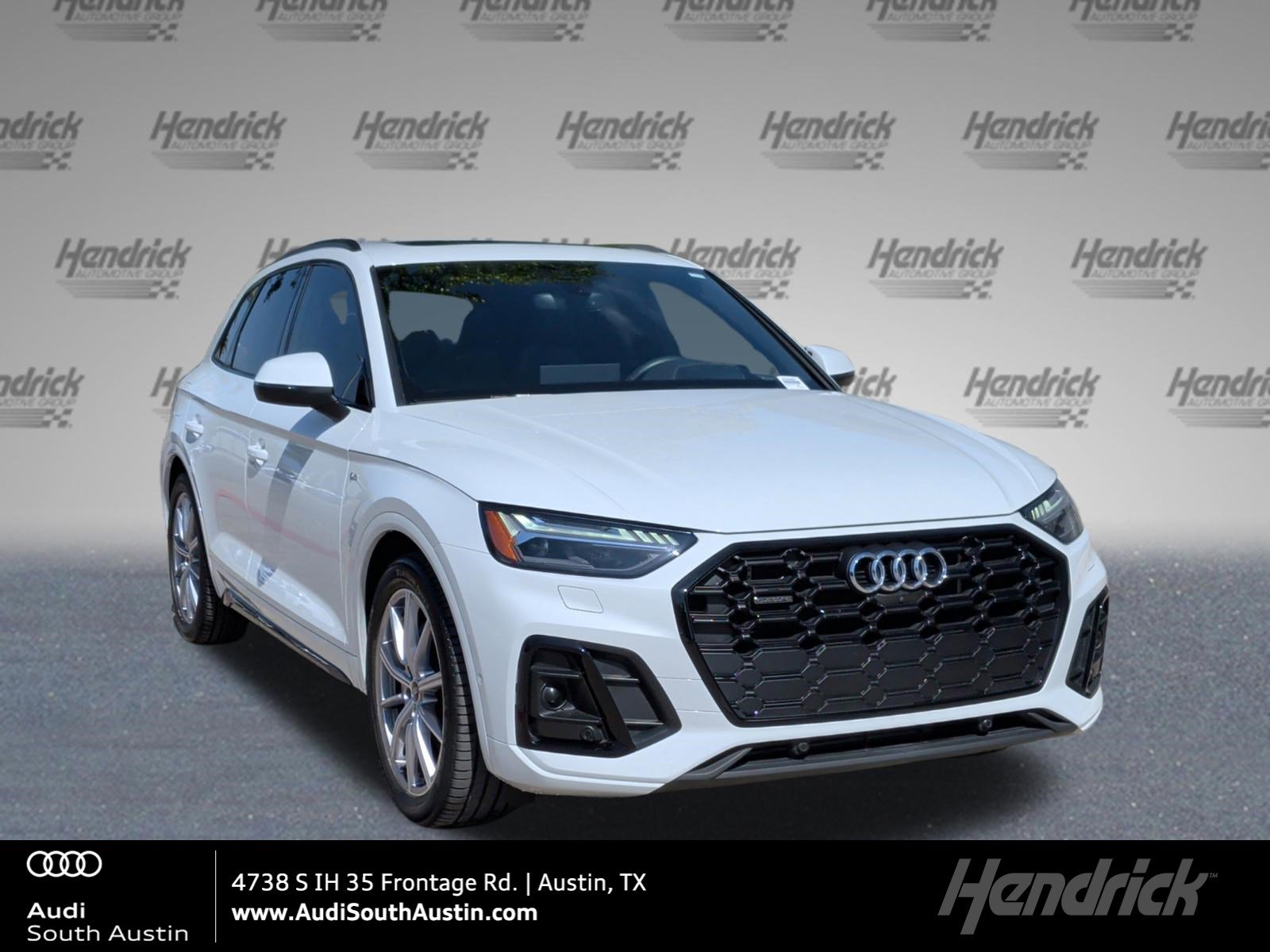 Certified 2023 Audi Q5 e Prestige w/ Prestige Package AWD/4WD image 1