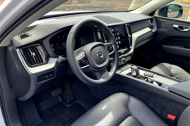 Used 2025 Volvo XC60 T8 Plus w/ Protection Package Premier image 13