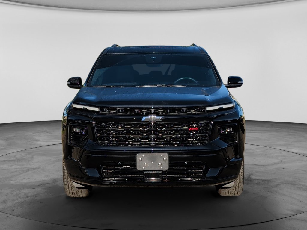 Used 2026 Chevrolet Traverse RS w/ LPO, Floor Liner Package FWD image 2