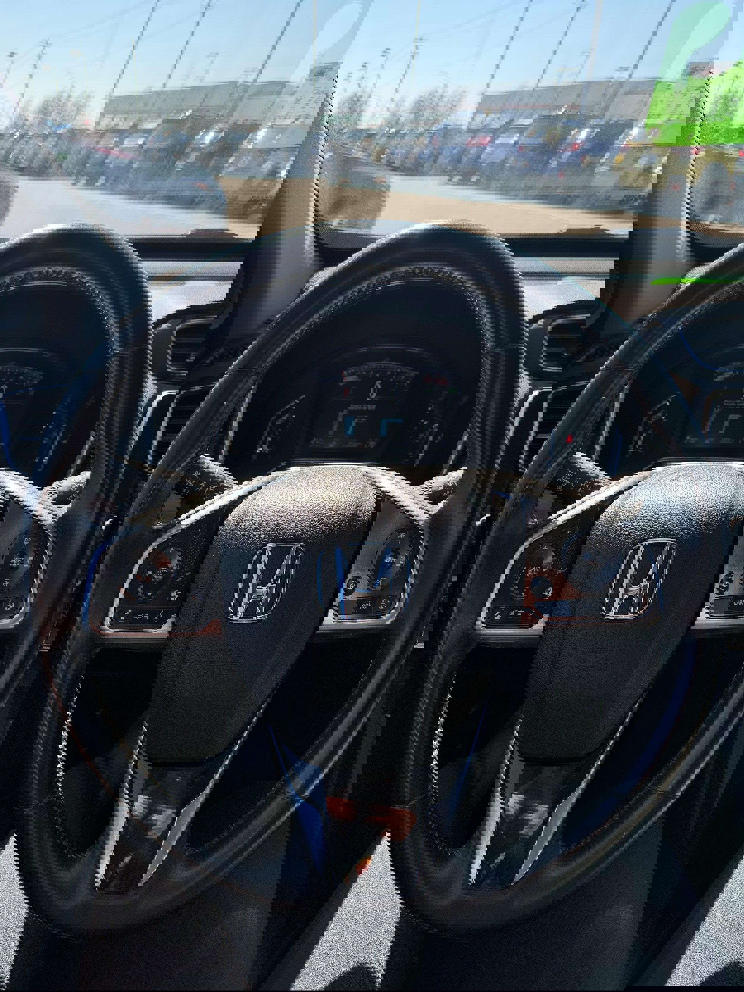 Used 2017 Honda CR-V Touring image 9