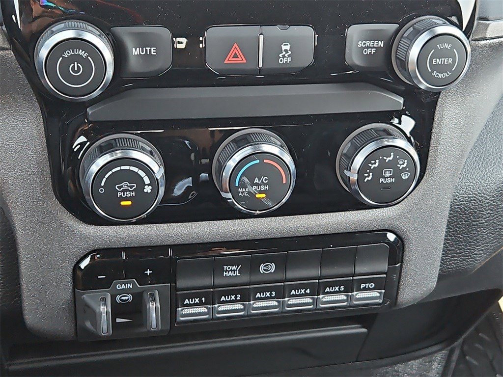 New 2026 RAM 5500 Tradesman w/ Chrome Appearance Group image 26