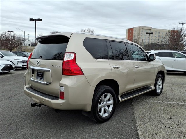 Used 2010 Lexus GX 460 image 3