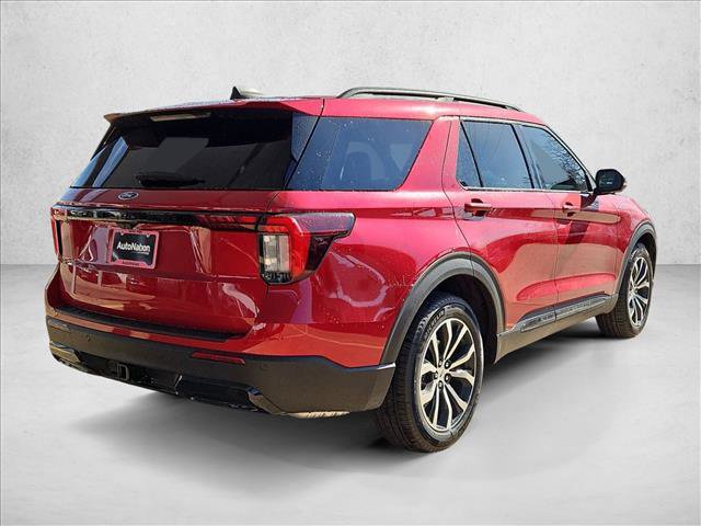 New 2026 Ford Explorer ST-Line image 2