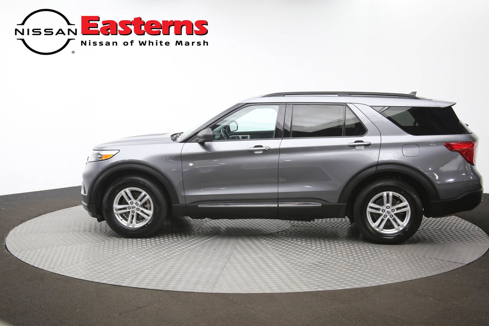 Used 2023 Ford Explorer XLT w/ Equipment Group 202A image 60