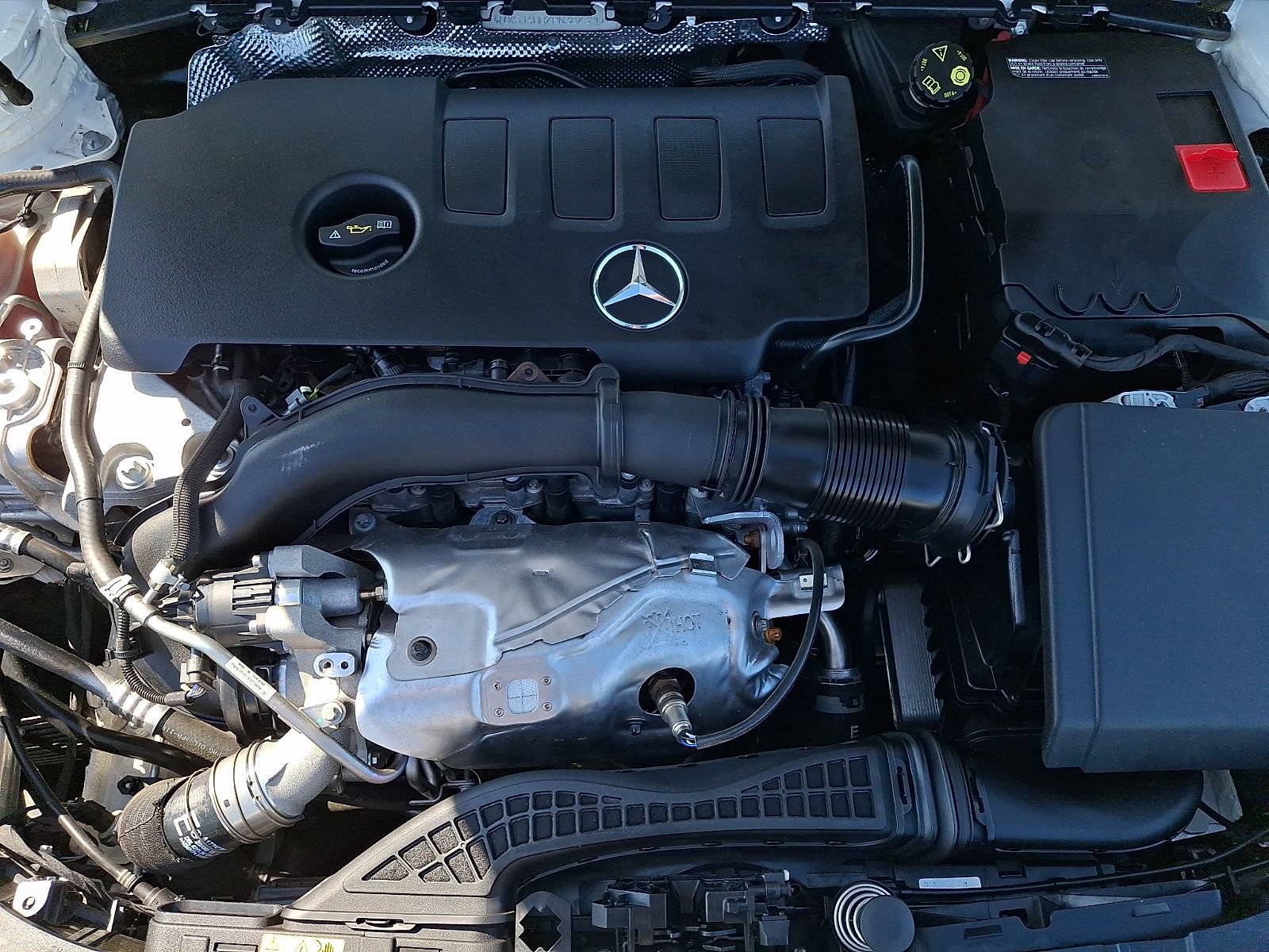 Used 2023 Mercedes-Benz CLA 250 4MATIC image 27