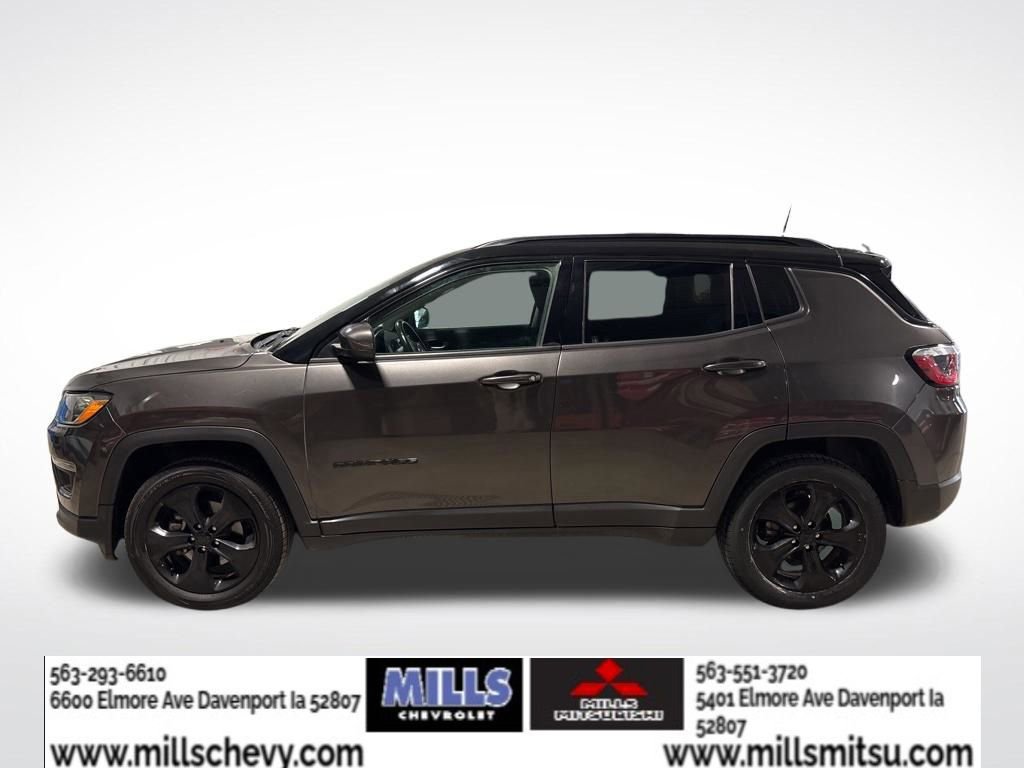 Used 2018 Jeep Compass Latitude w/ Popular Equipment Group AWD/4WD image 8