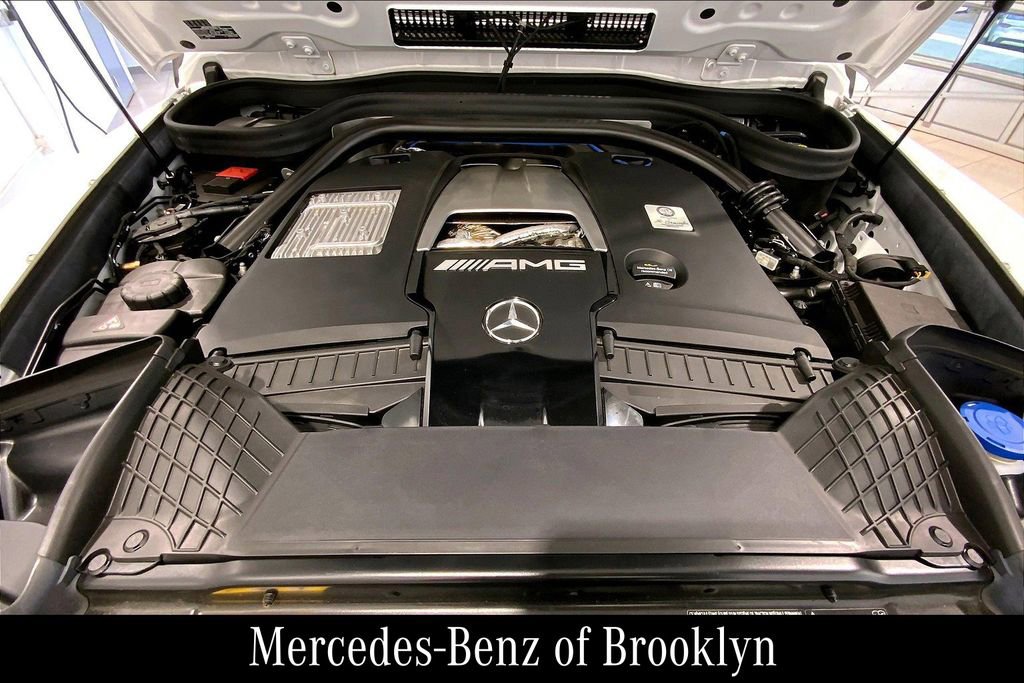 Certified 2022 Mercedes-Benz G 63 AMG 4MATIC image 31