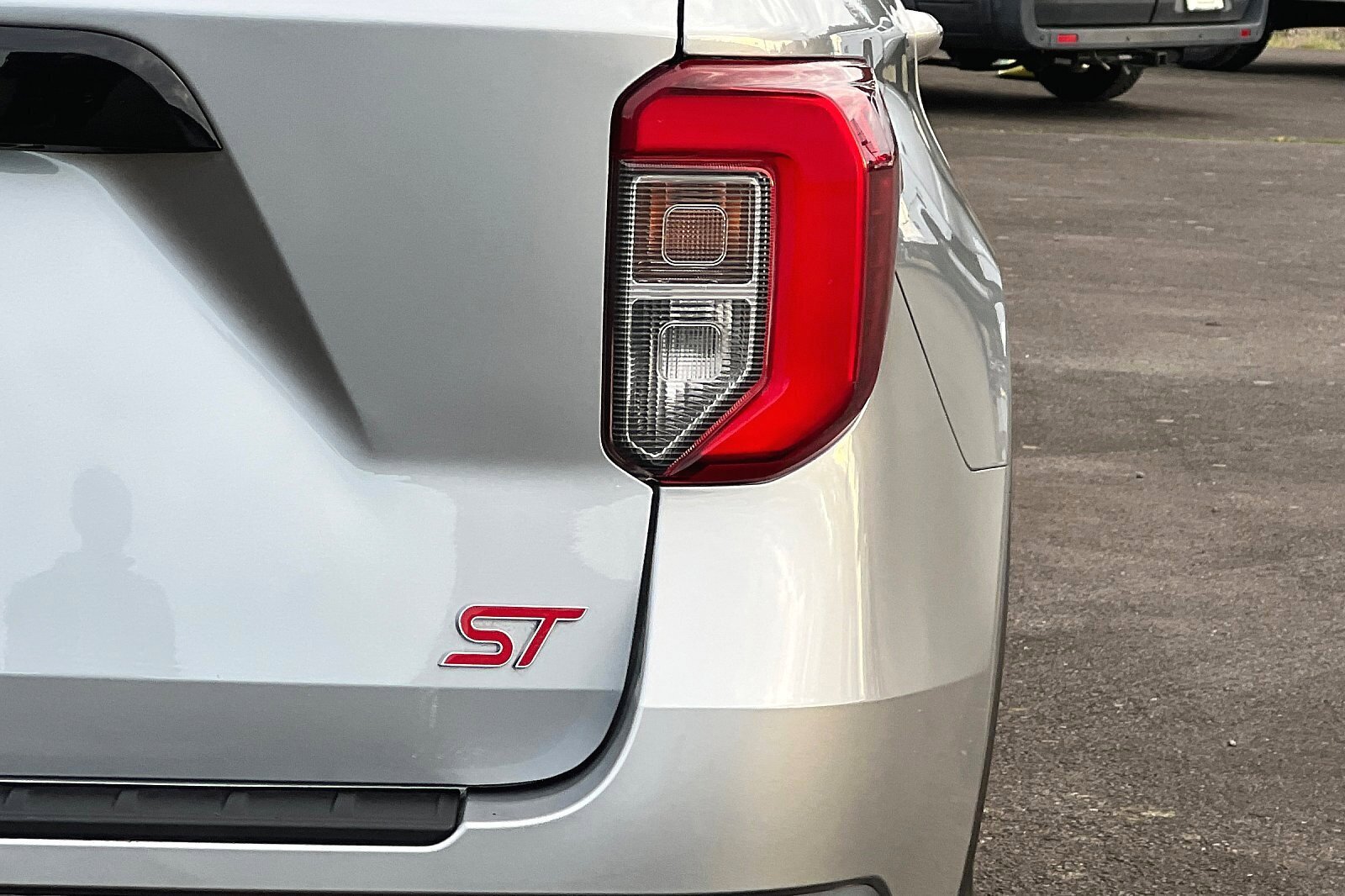 Used 2022 Ford Explorer ST w/ Equipment Group 401A image 27