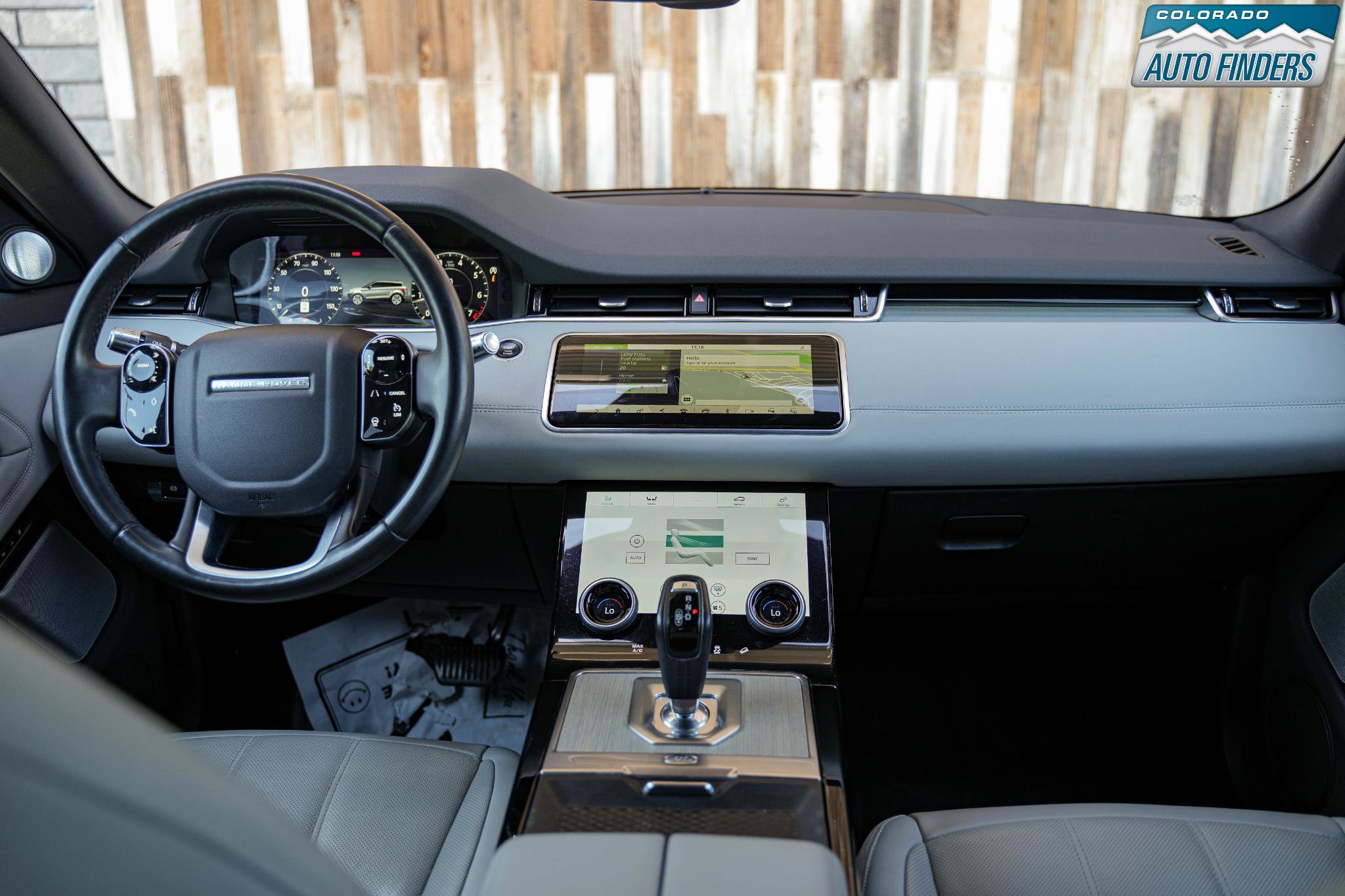 Used 2020 Land Rover Range Rover Evoque SE AWD/4WD image 18