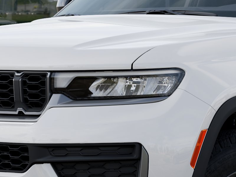 New 2027 Jeep Grand Cherokee 4WD image 10