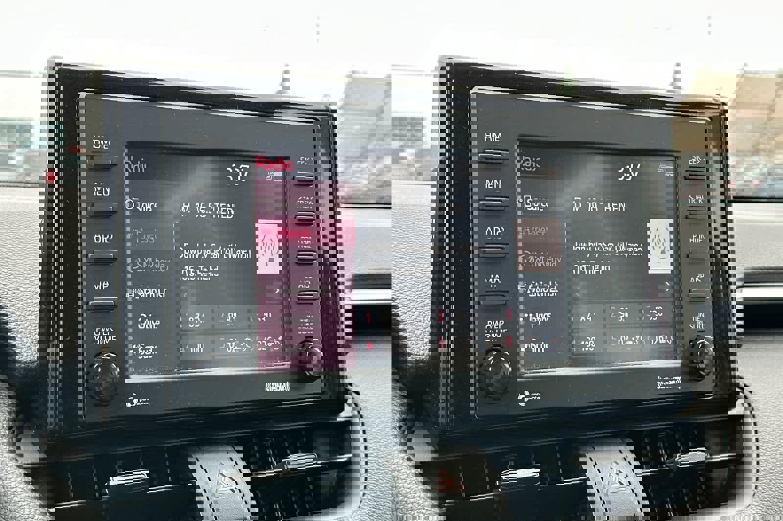 Used 2022 Toyota RAV4 XLE image 20