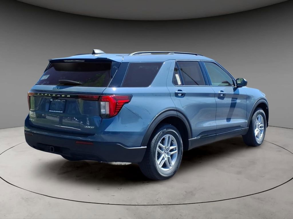 New 2026 Ford Explorer Active AWD/4WD image 9