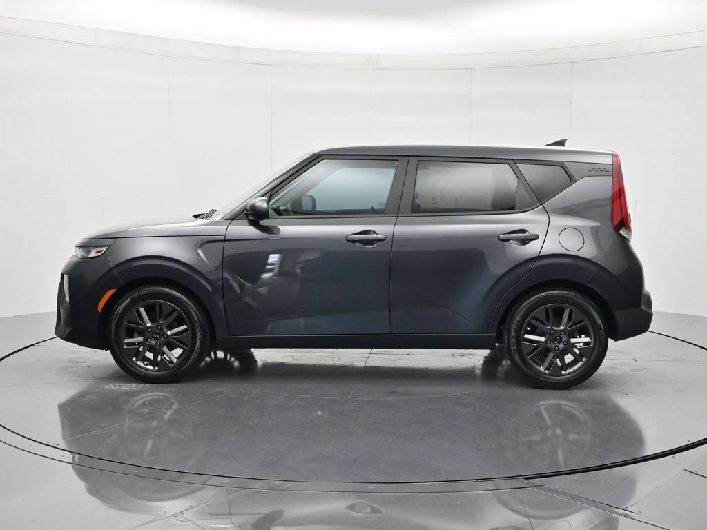 Used 2021 Kia Soul S FWD image 8