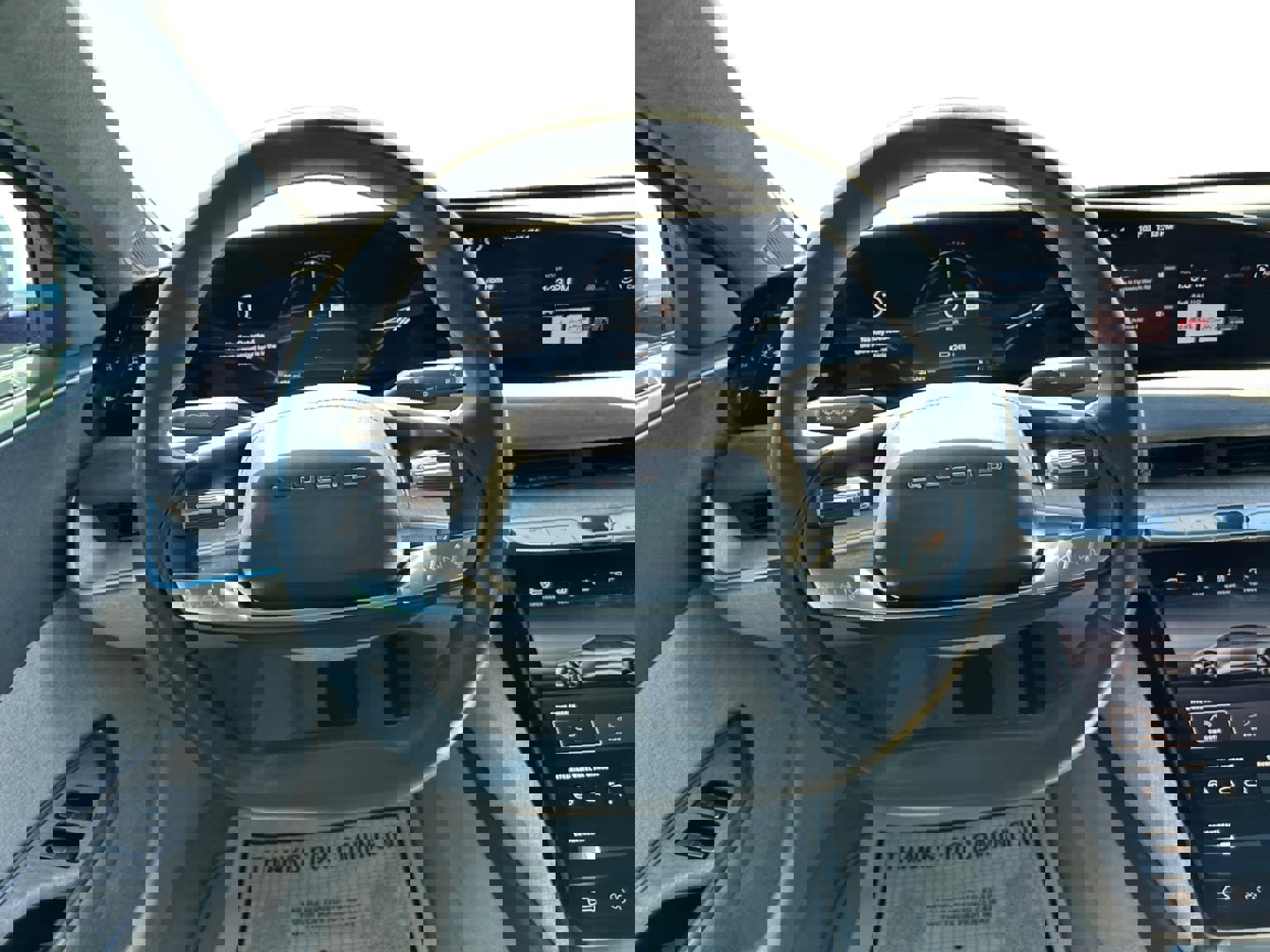 Used 2022 Lucid Air Dream Edition image 13