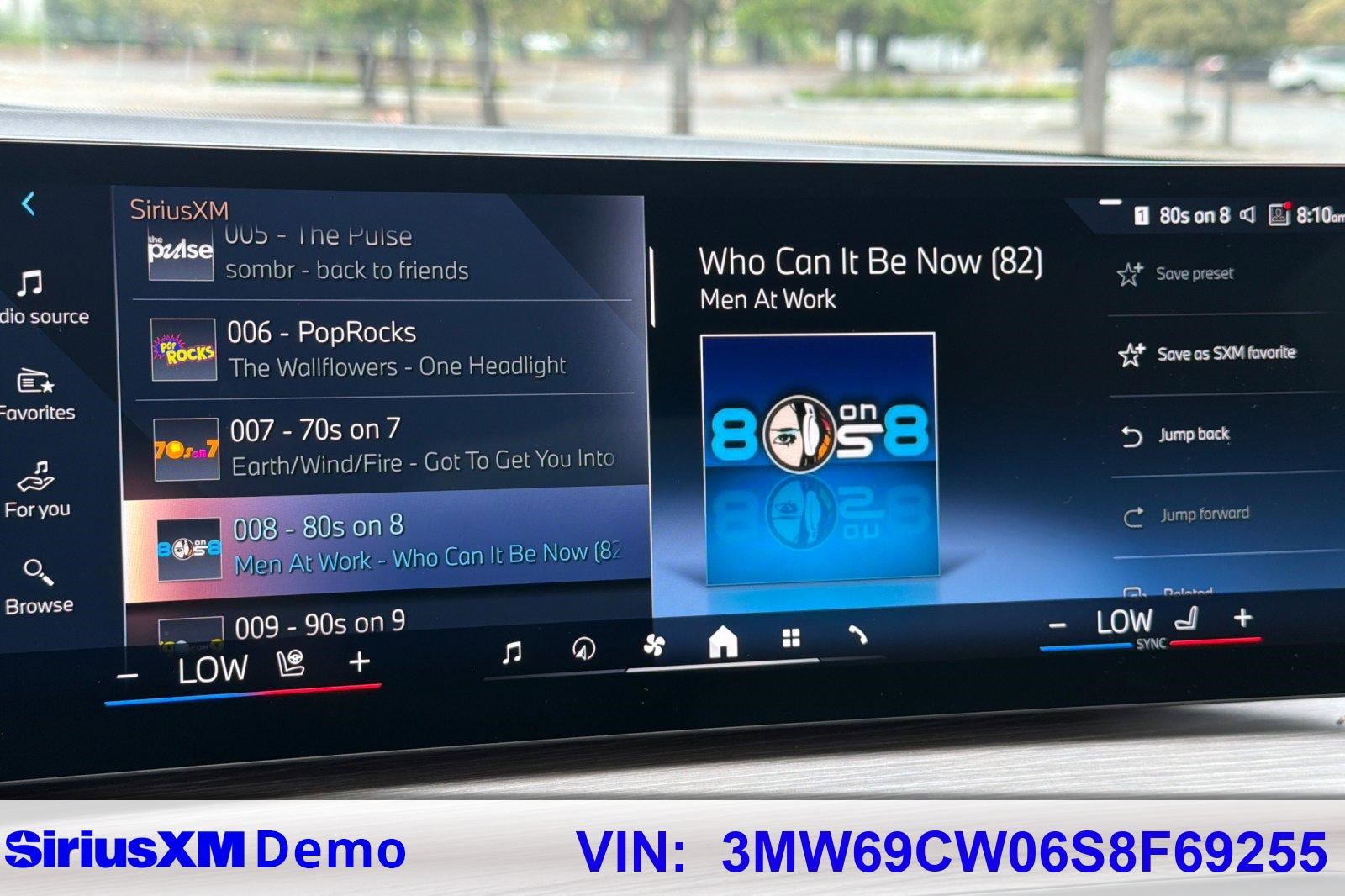 Used 2025 BMW 330i Sedan w/ Convenience Package image 39