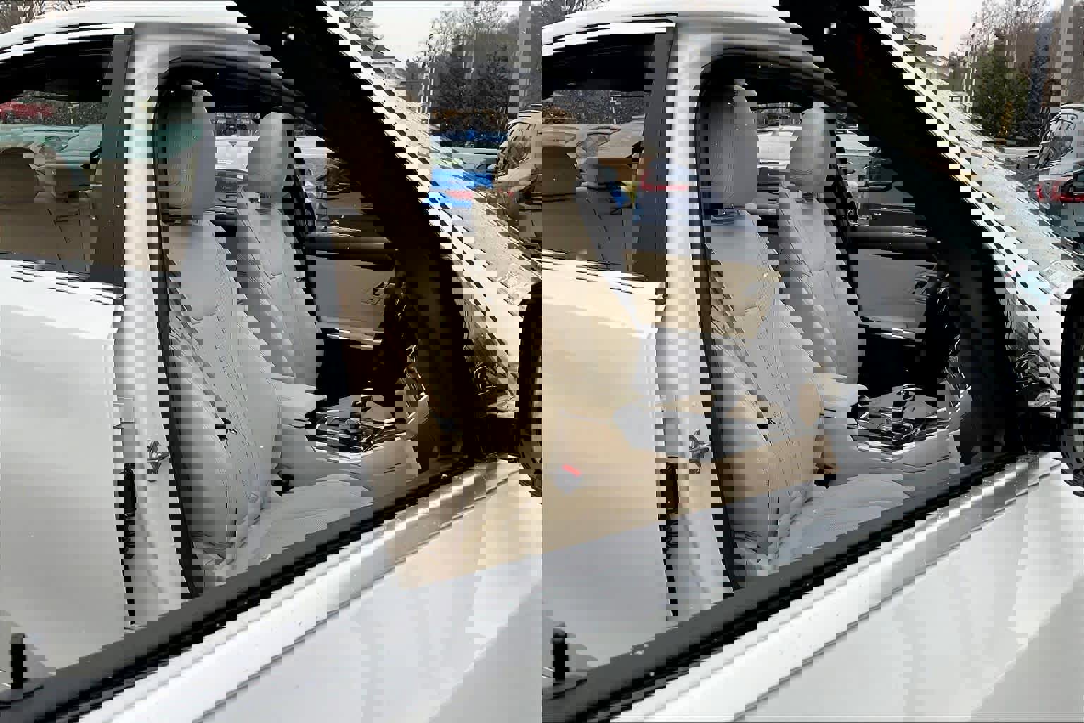 Used 2022 BMW 330i xDrive Sedan w/ Premium Package image 8