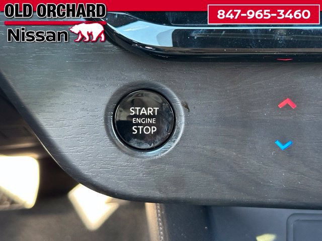 Used 2025 Nissan Murano SV AWD/4WD image 19