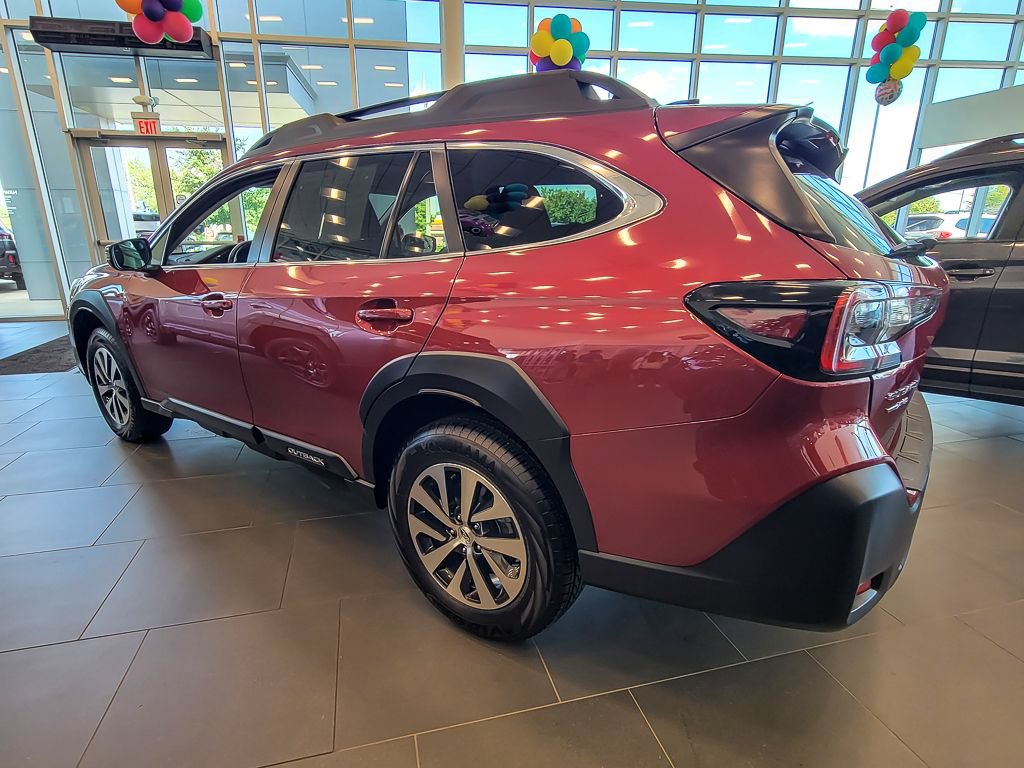 Certified 2024 Subaru Outback Premium w/ Popular Package #1A AWD/4WD image 7
