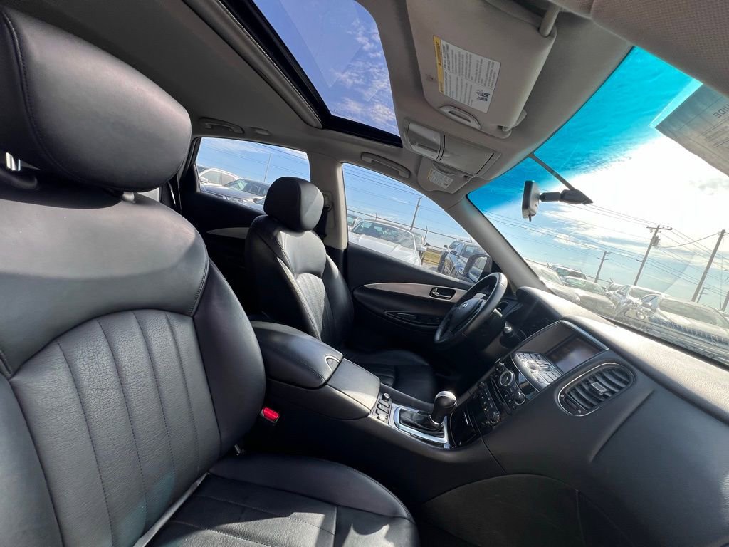 Used 2017 INFINITI QX50 2WD image 14