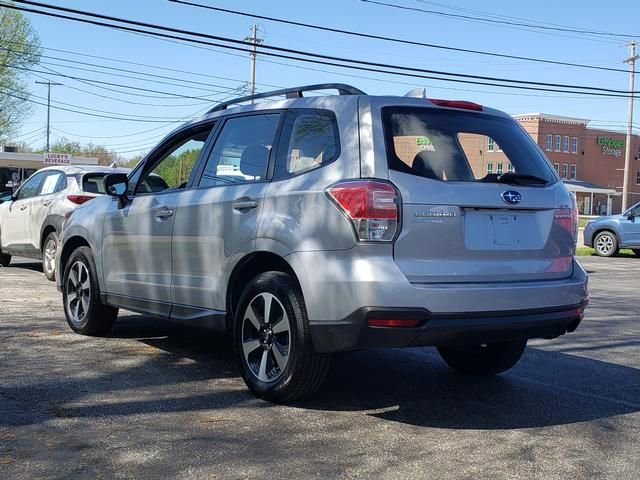 Used 2018 Subaru Forester 2.5i w/ Alloy Wheel Package AWD/4WD image 6