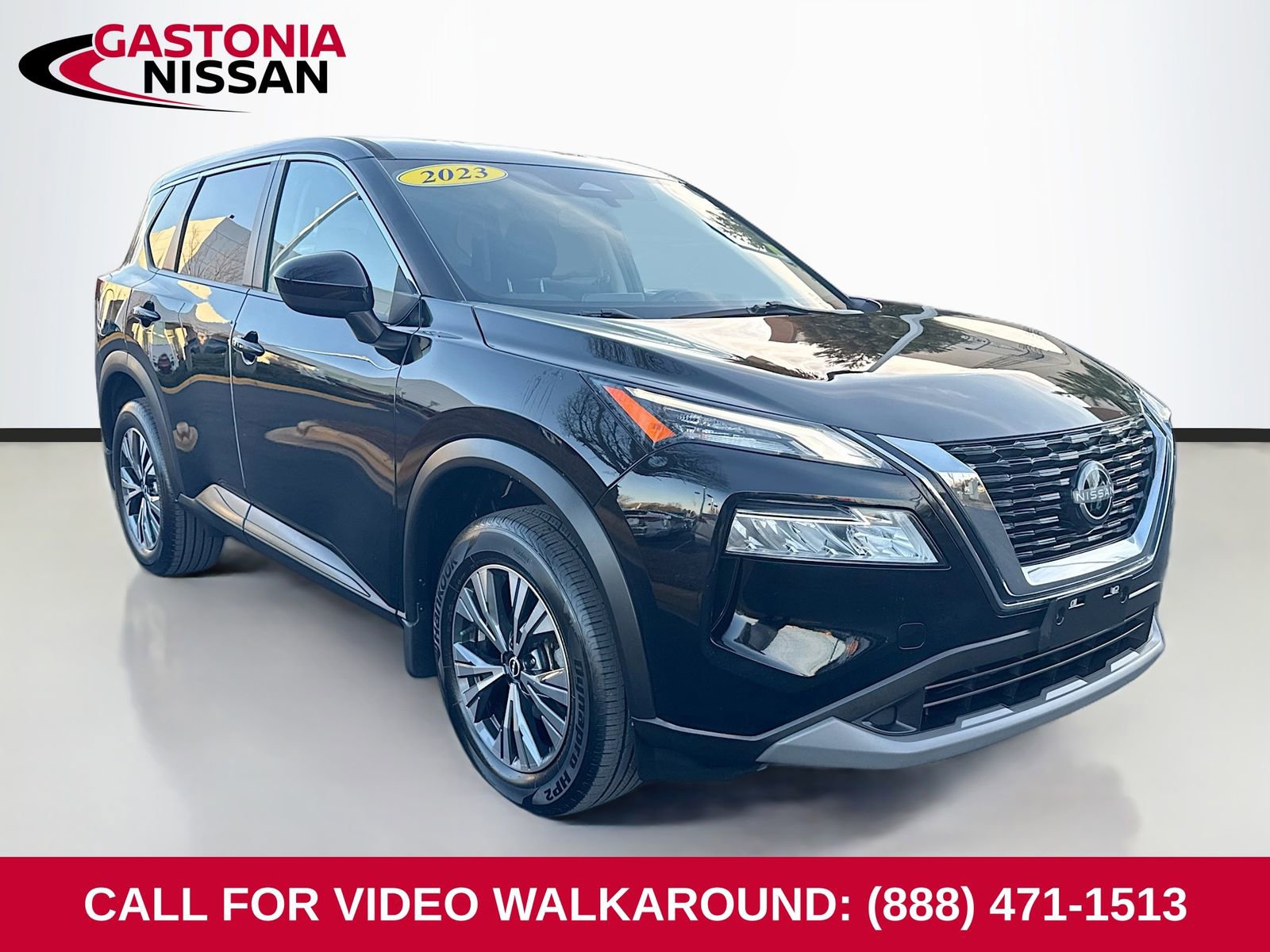 Used 2023 Nissan Rogue SV