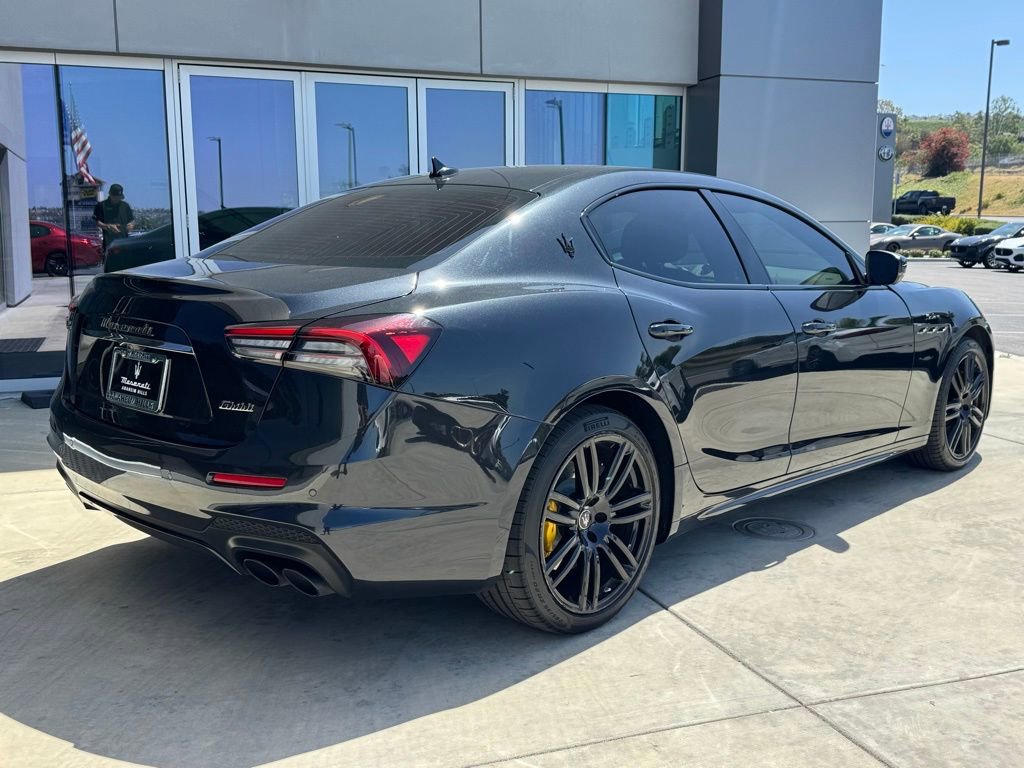 Certified 2023 Maserati Ghibli Modena image 8