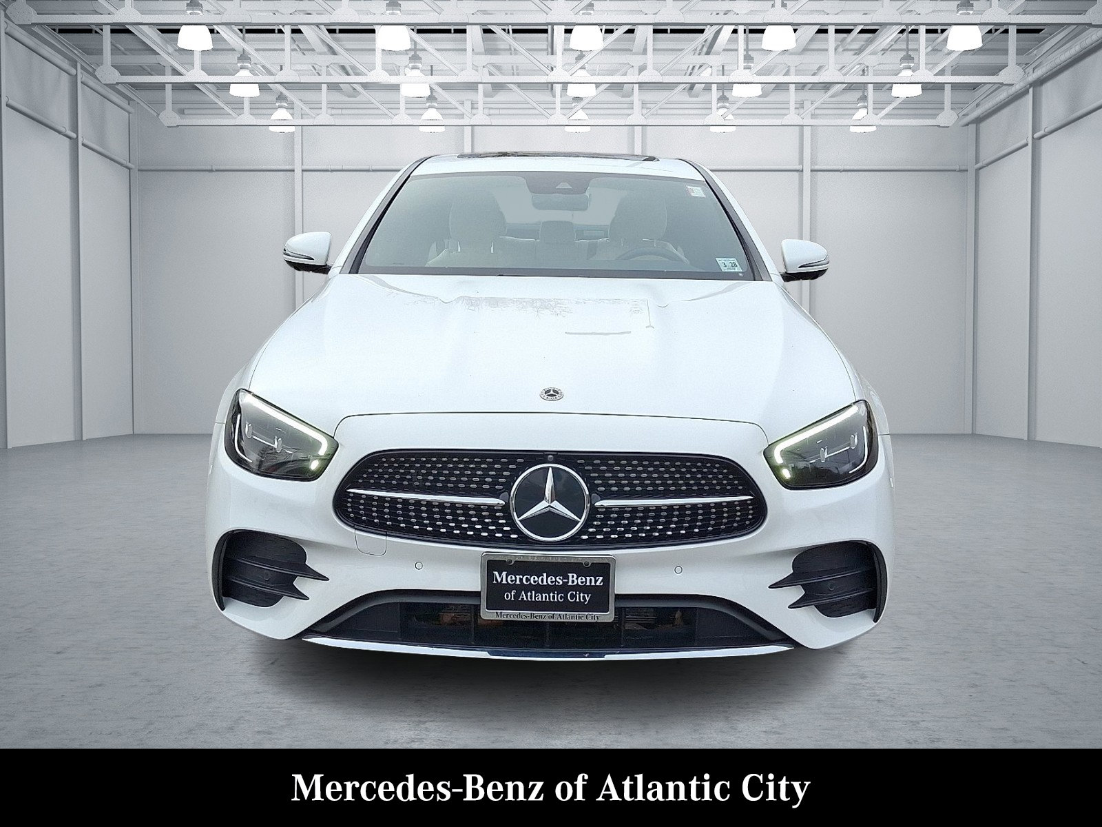 Certified 2023 Mercedes-Benz E 450 4MATIC image 2