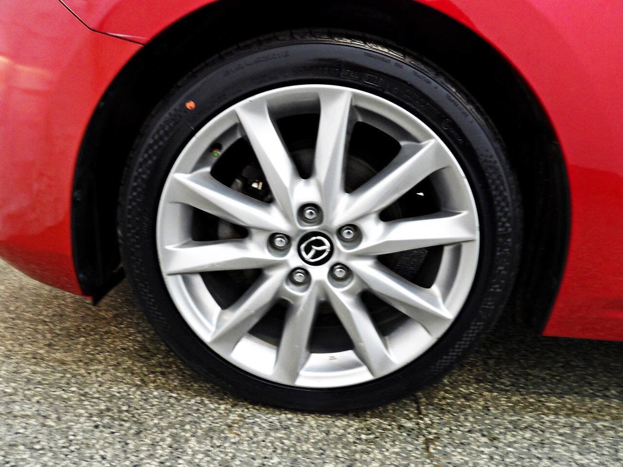 Used 2017 MAZDA MAZDA3 Touring FWD image 18