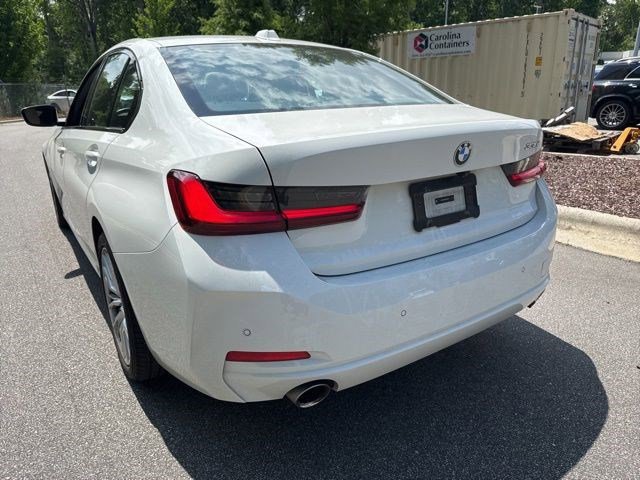 Certified 2023 BMW 330i Sedan w/ Premium Package RWD image 7