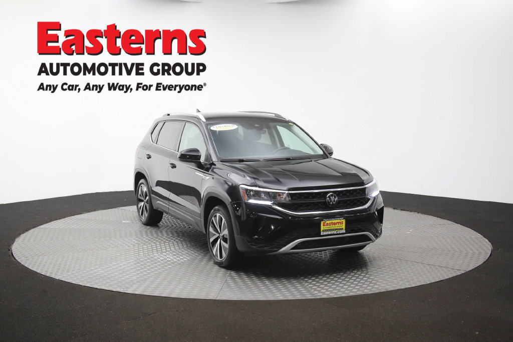 Used 2024 Volkswagen Taos SE FWD image 50