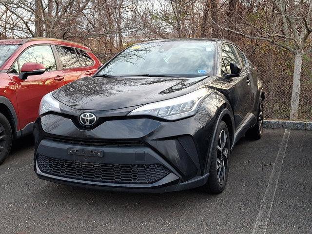 Certified 2020 Toyota C-HR XLE image 5