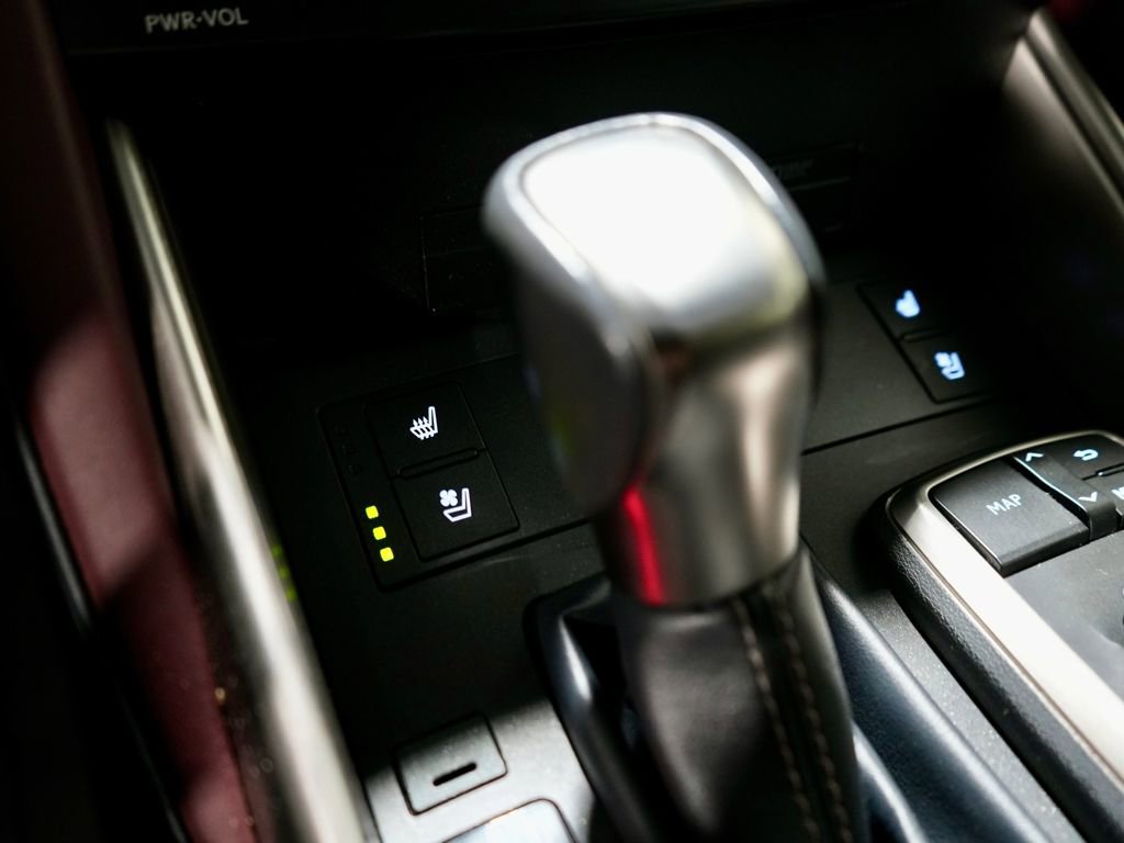 Used 2018 Lexus IS 300 300 w/ Comfort Package image 24