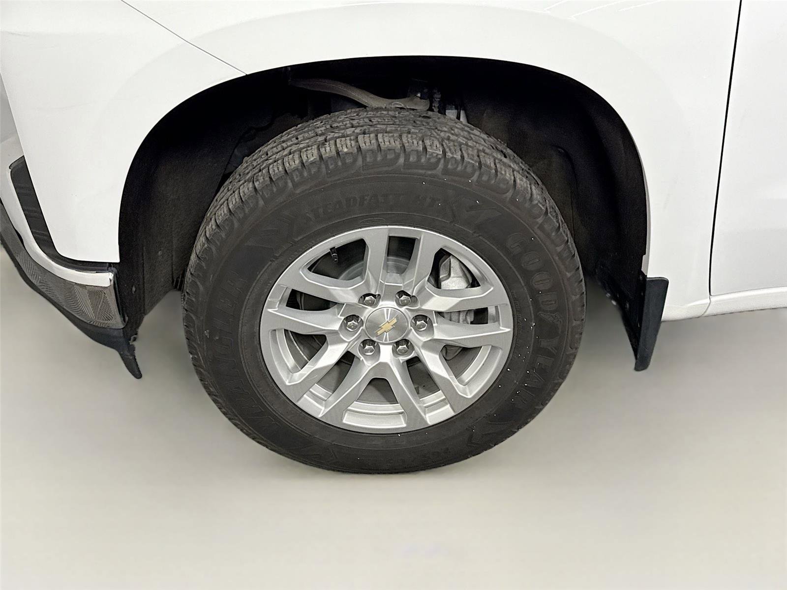 Used 2019 Chevrolet Silverado 1500 LT w/ All-Star Edition AWD/4WD image 22