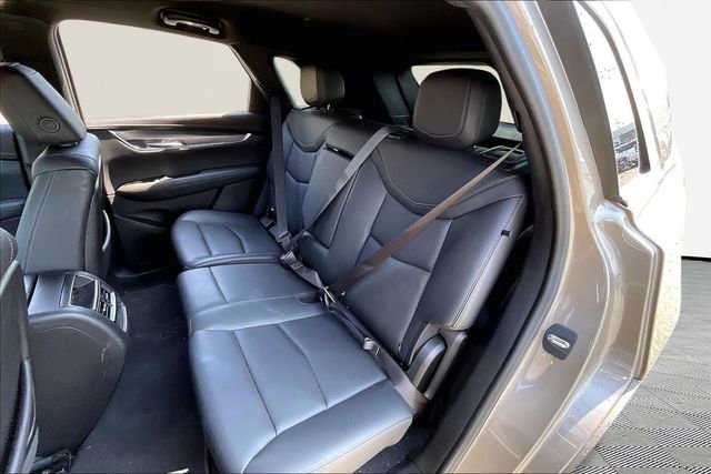 Used 2023 Cadillac XT5 Luxury image 16