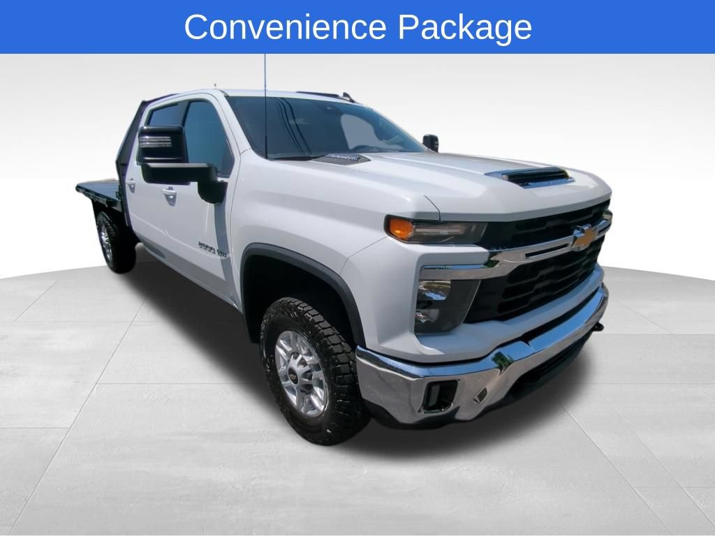 Used 2024 Chevrolet Silverado 2500 LT w/ Convenience Package AWD/4WD image 5