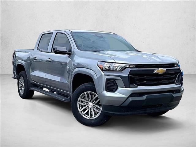Used 2025 Chevrolet Colorado LT RWD image 12