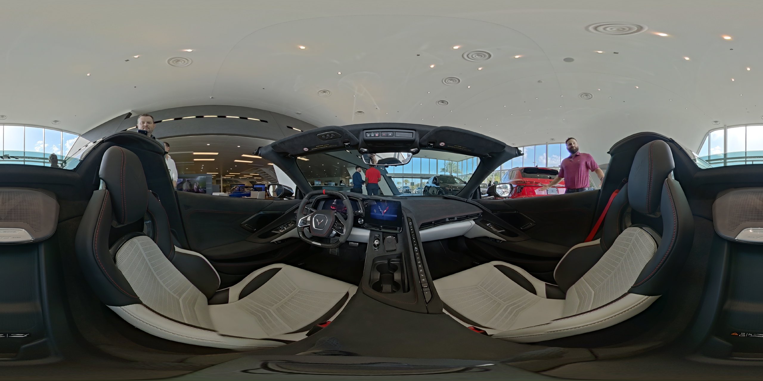 Used 2023 Chevrolet Corvette Z06 RWD image 9