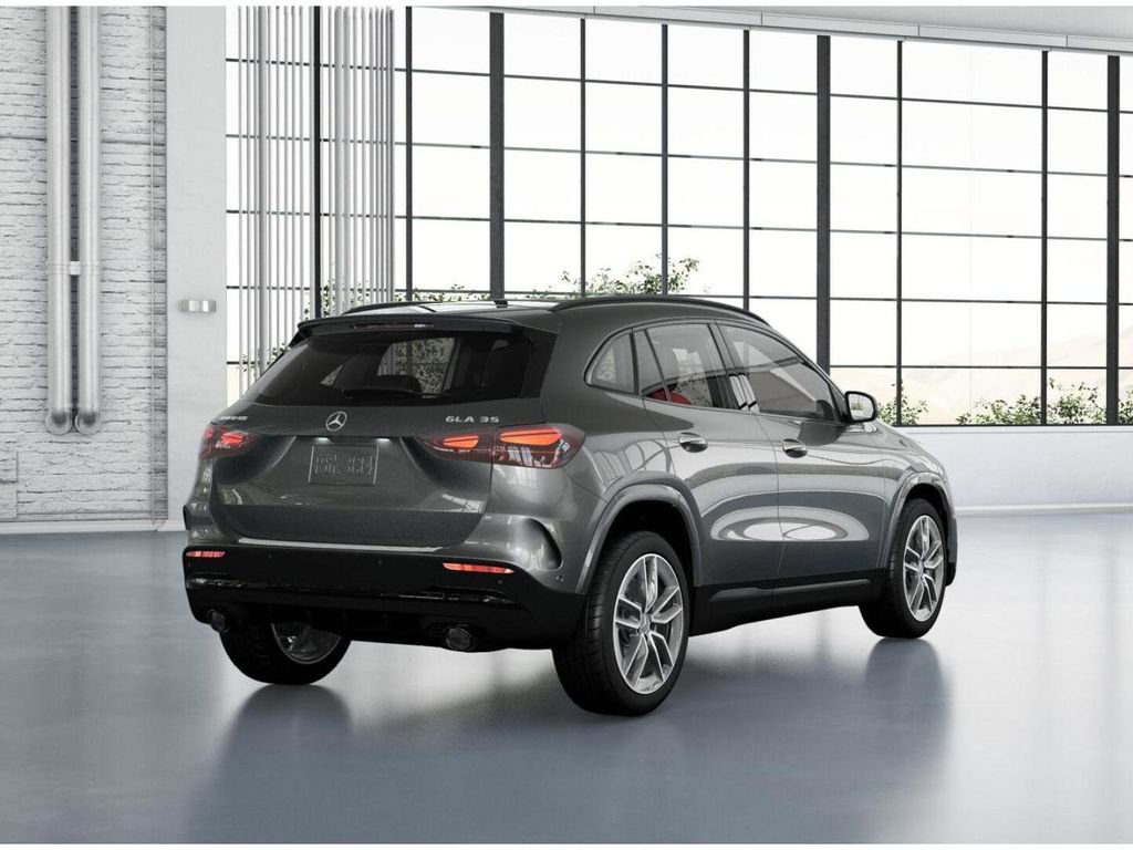 New 2026 Mercedes-Benz GLA 35 AMG 4MATIC image 22