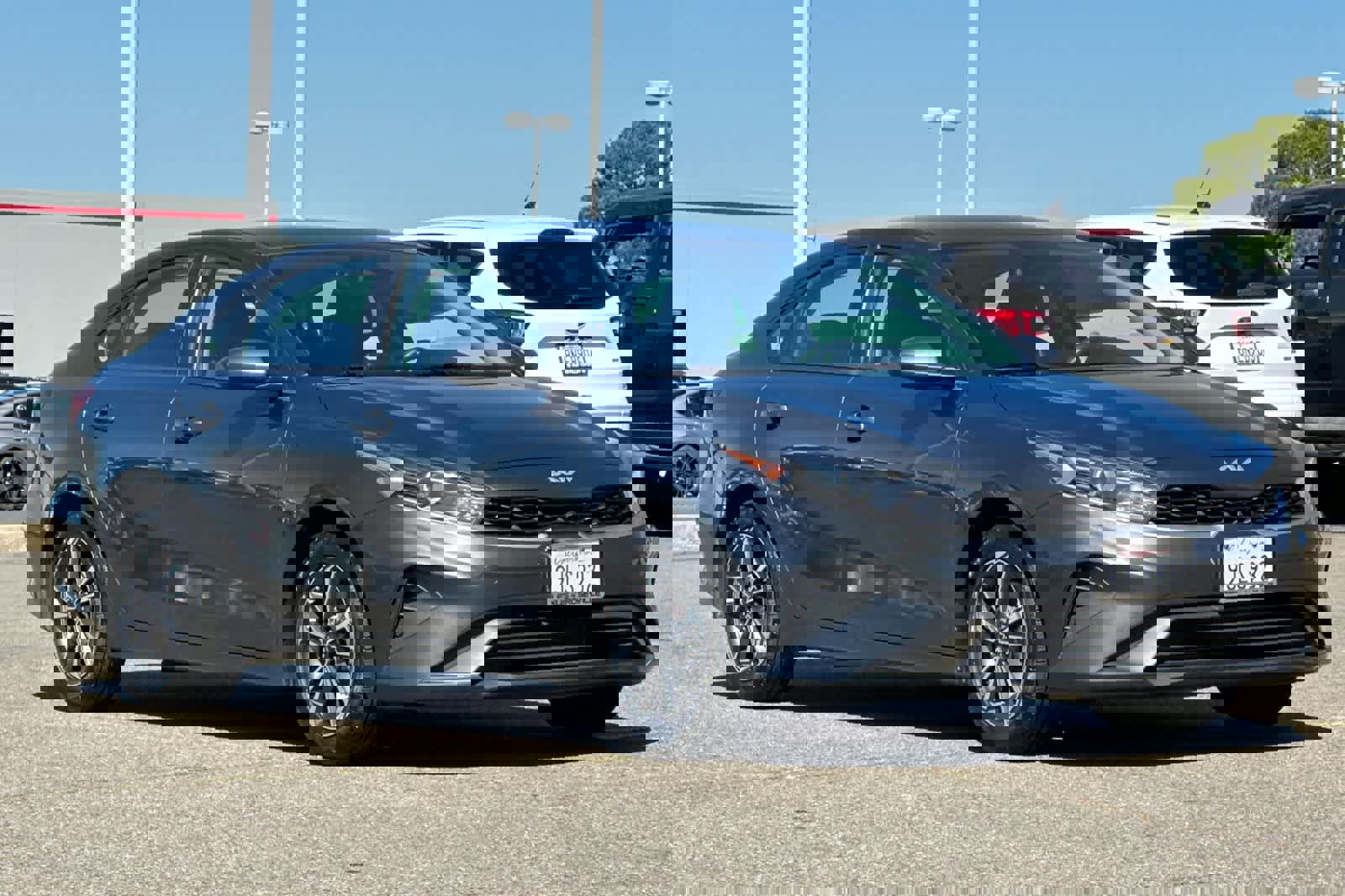 Used 2024 Kia Forte LXS image 5