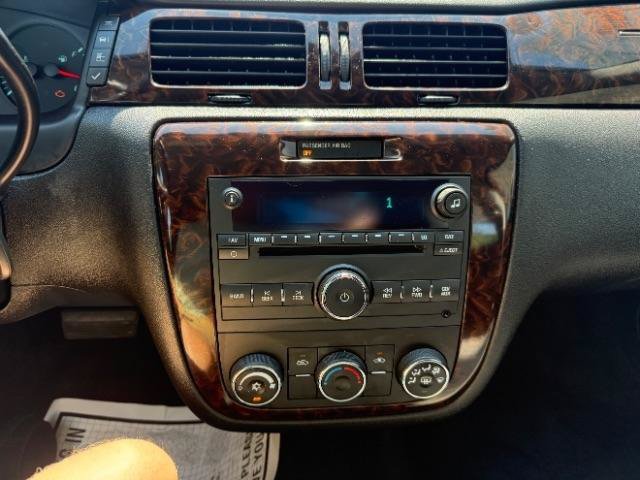 Used 2012 Chevrolet Impala LS FWD image 23