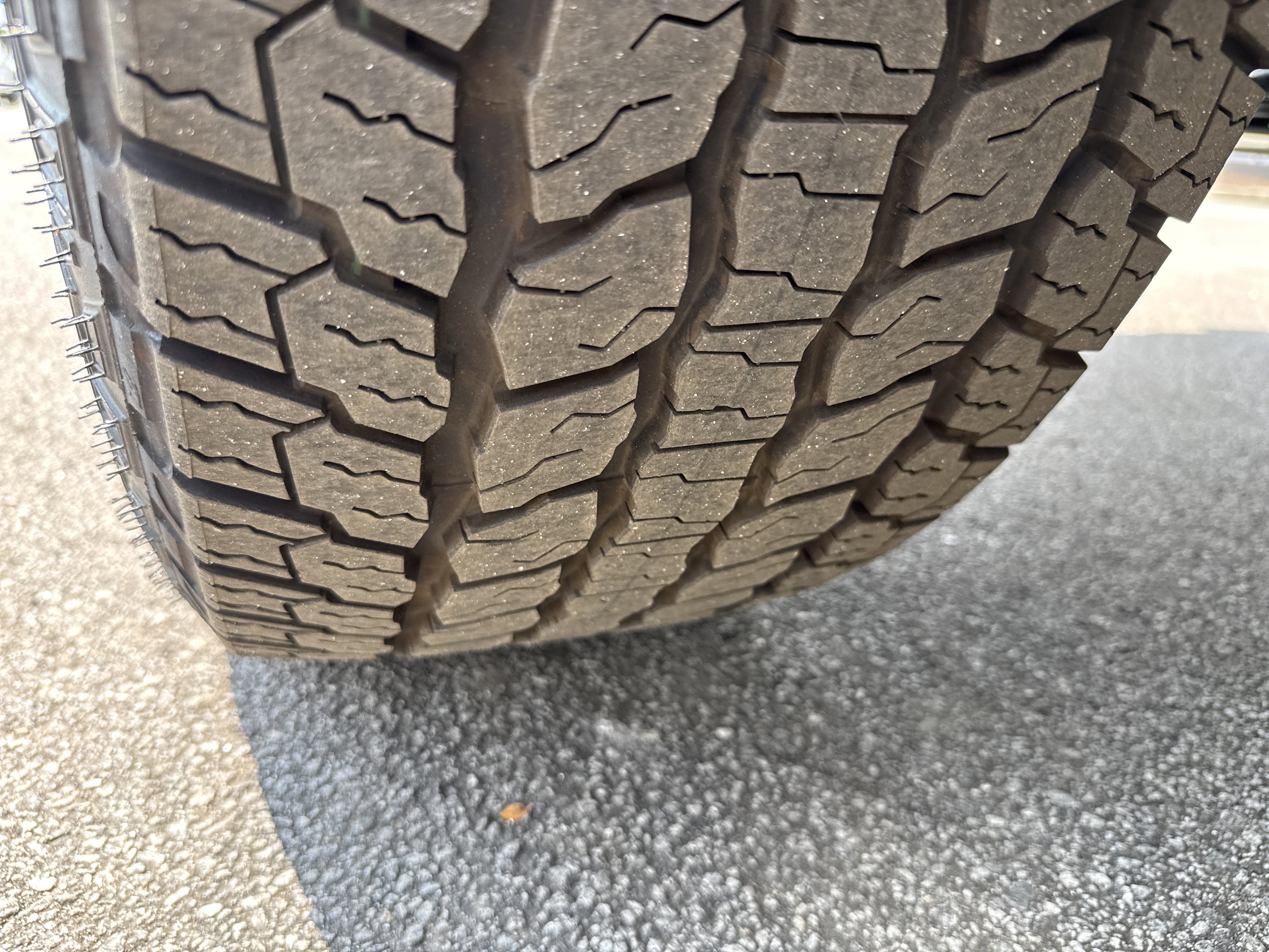 New 2026 GMC Hummer EV SUV image 12