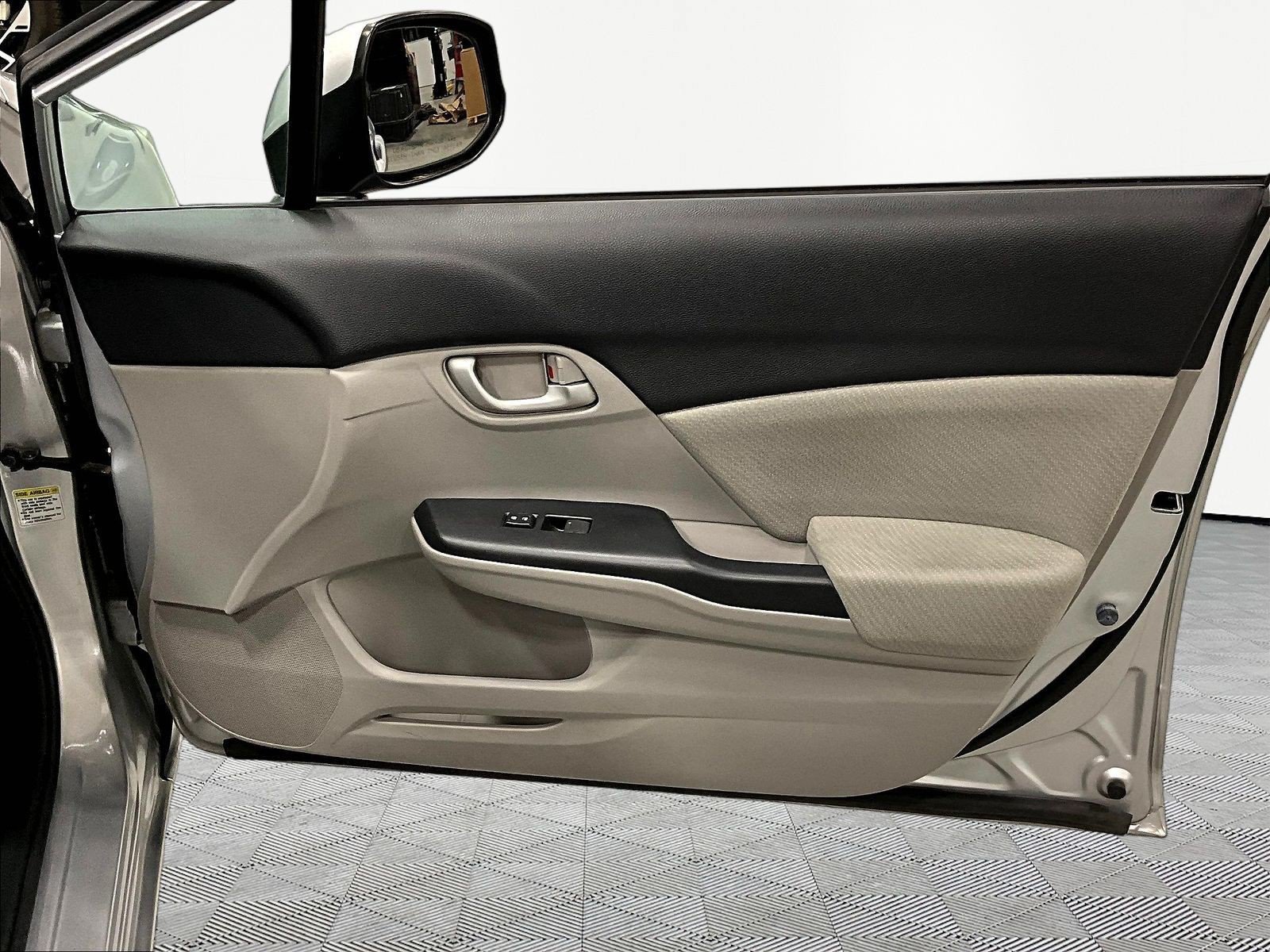 Used 2013 Honda Civic LX image 27