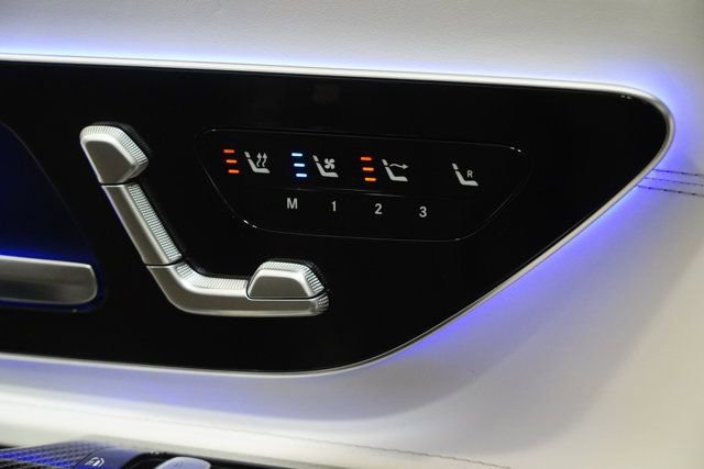 New 2025 Mercedes-Benz SL 63 AMG 4MATIC image 35