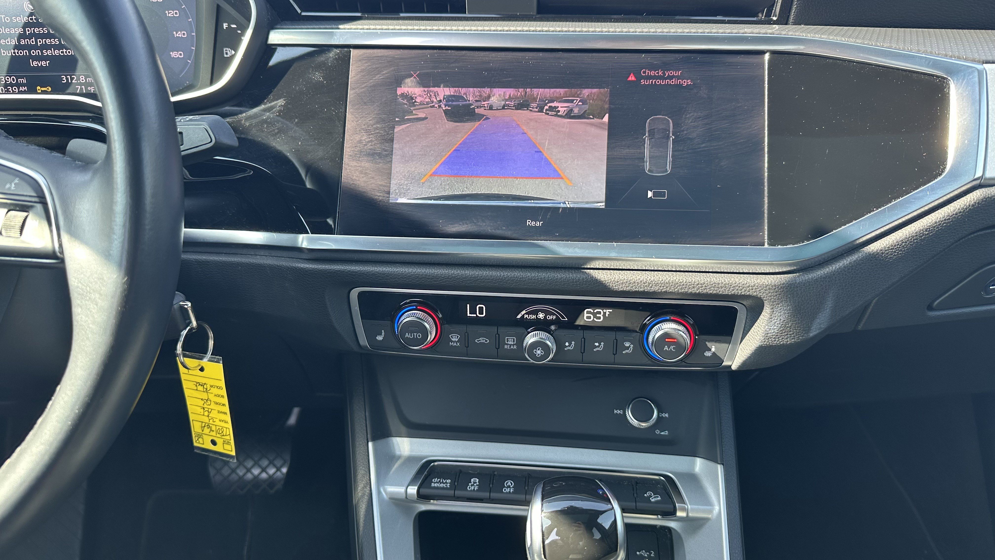 Used 2021 Audi Q3 2.0T Premium w/ 19" Wheel Package image 31