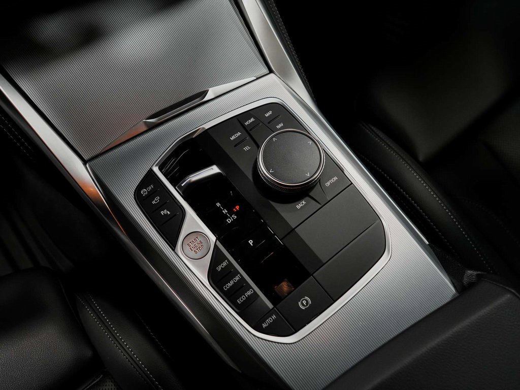 Used 2024 BMW 440i xDrive Coupe w/ Premium Package image 28